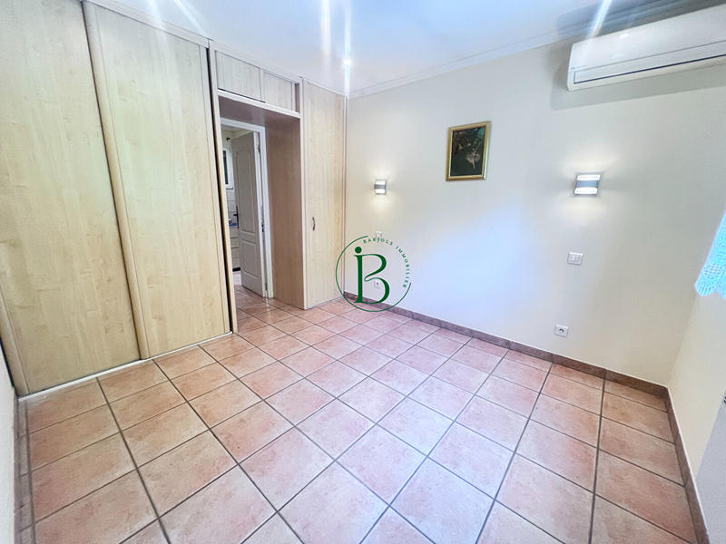 Villa - 92 m² - 5 pièces