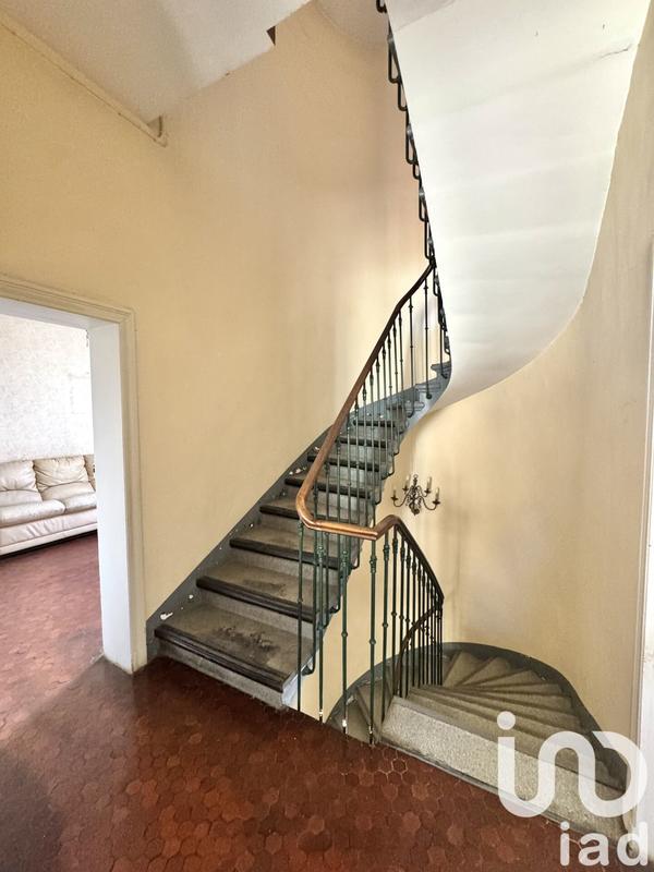 Maison de ville - 228 m² - 8 pièces