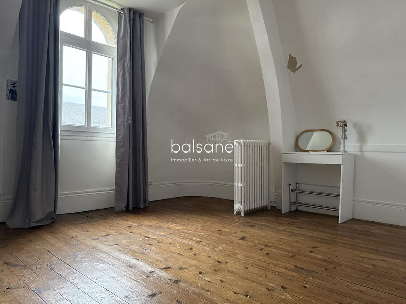 Maison - 152 m² - 6 pièces