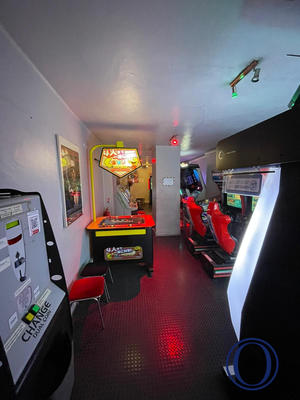 Fonds de commerce - Local commercial - 156 m²