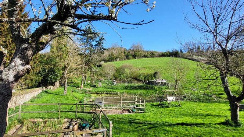 Propriété - 198 m² - 8 pièces