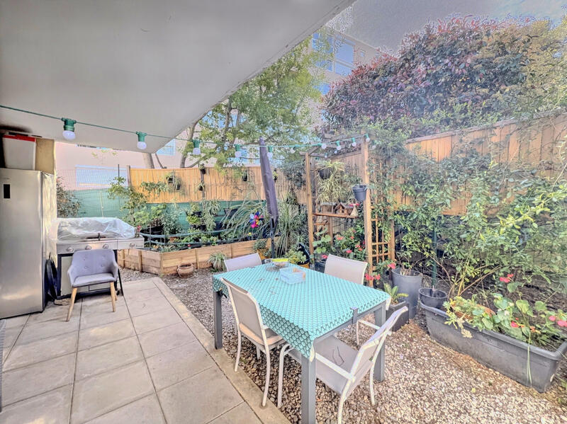 Appartement - 60 m² - 2 pièces