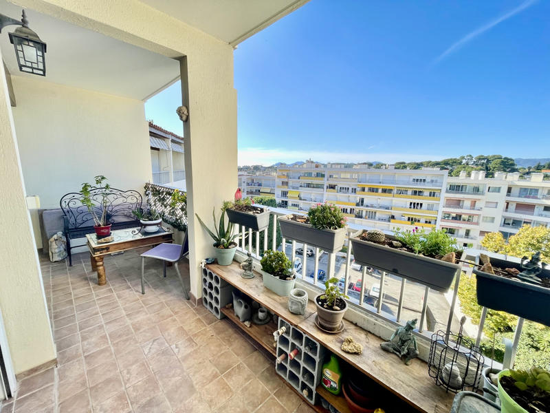 Appartement - 67 m² - 3 pièces