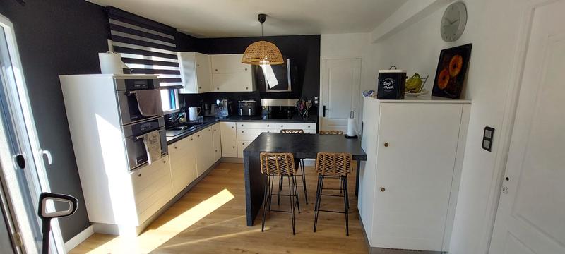 Maison - 136 m² - 6 pièces