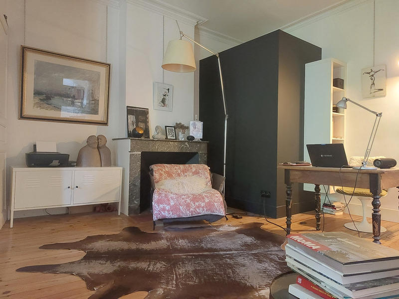 Maison - 230 m² - 6 pièces