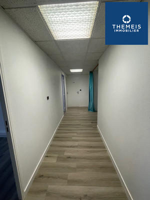 Bureau - 56 m² - 2 pièces