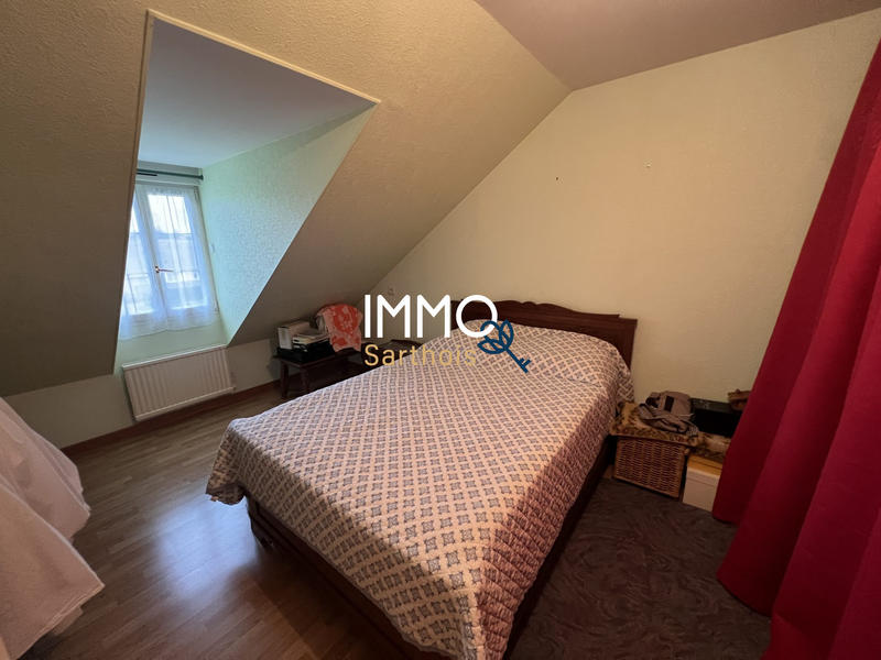 Maison - 183 m² - 11 pièces