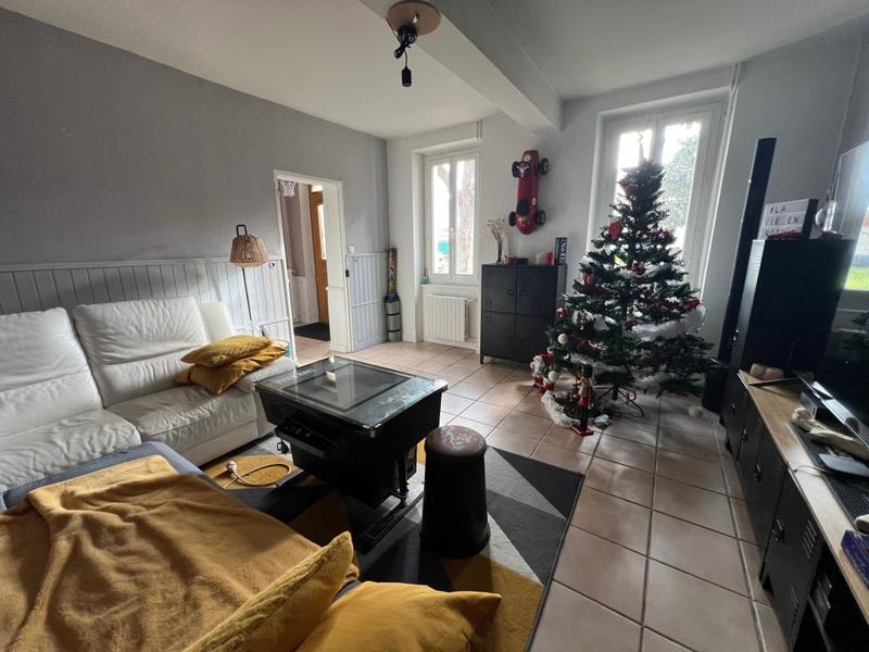 Immeuble - 130 m² - 5 pièces