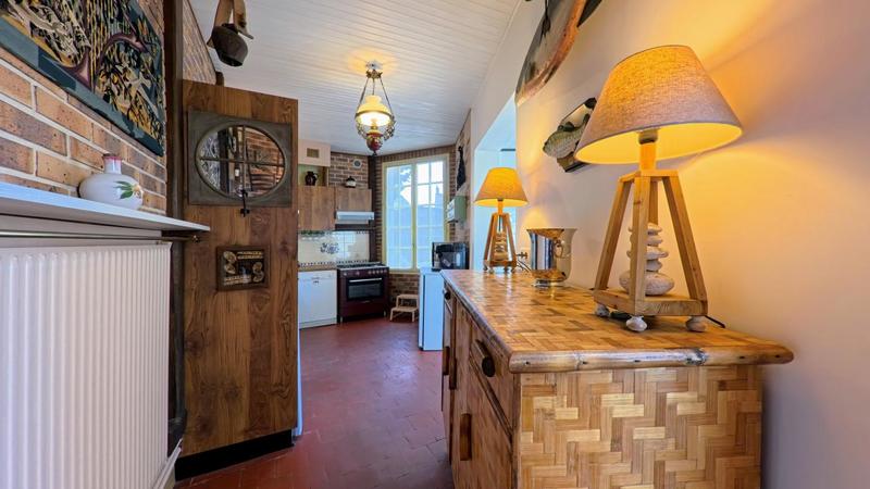 Maison - 170 m² - 7 pièces