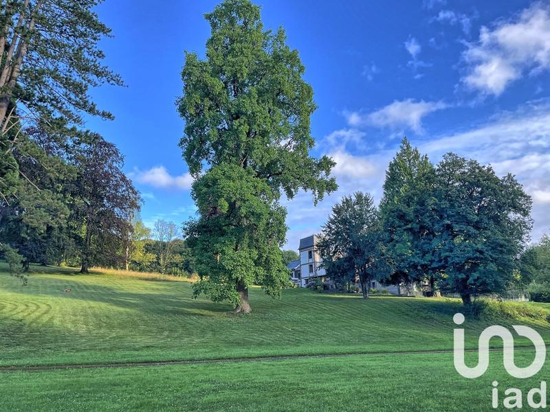 Maison - 319 m² - 12 pièces