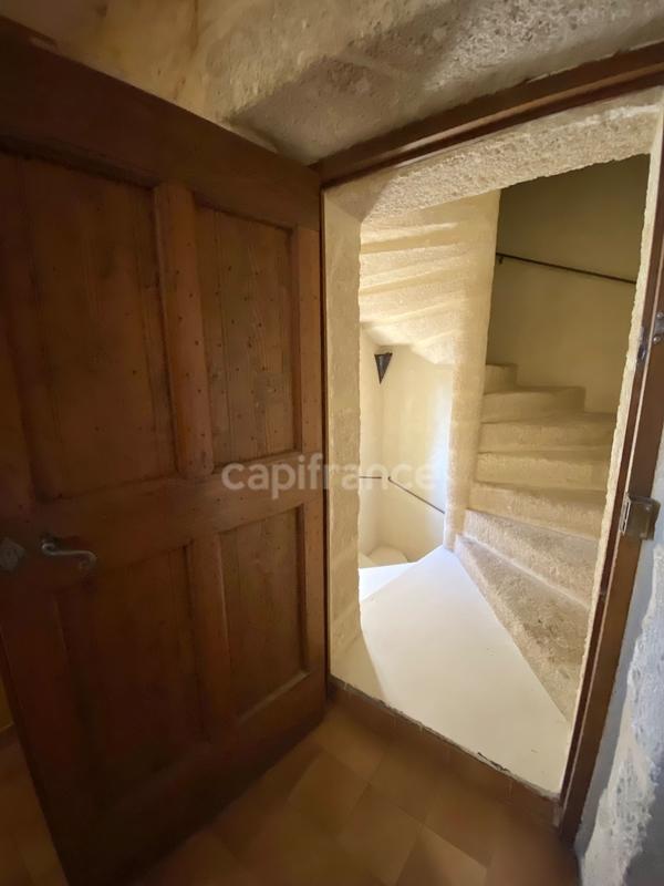 Maison - 265 m² - 10 pièces