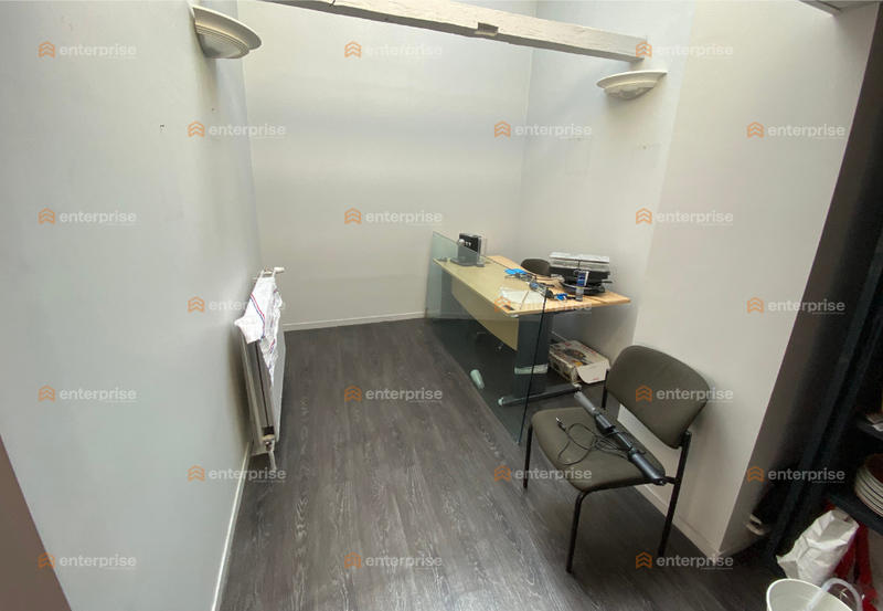 Bureau - 105 m²