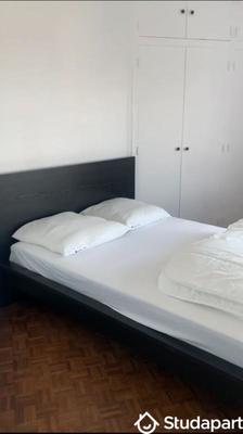 Chambre - 12 m² - 1 pièce