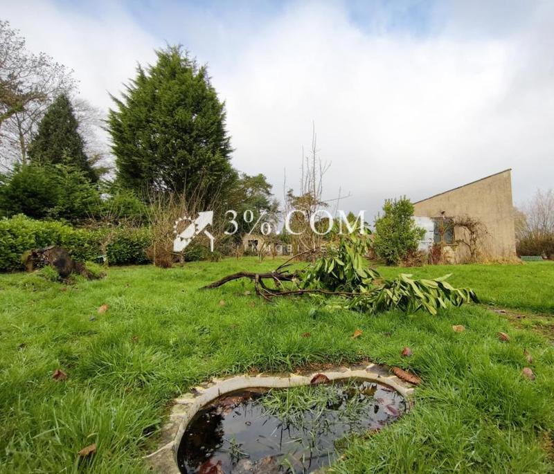 Terrain constructible - 998 m²