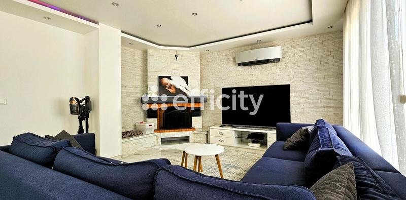 Pavillon - 156 m² - 6 pièces