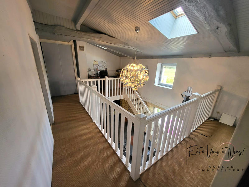 Maison ancienne - 235 m² - 9 pièces