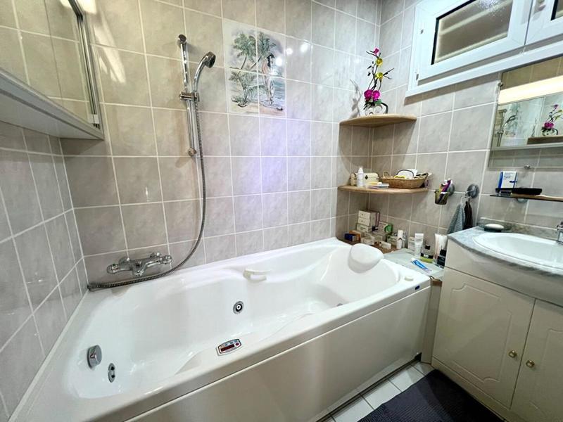 Maison - 160 m² - 7 pièces