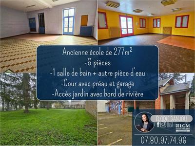 Maison - 390 m² - 10 pièces