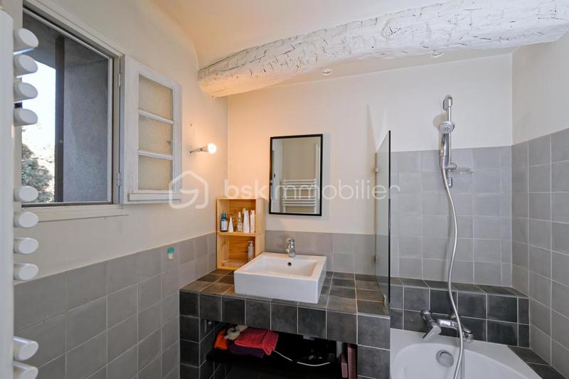 Corps de ferme - 355 m² - 9 pièces