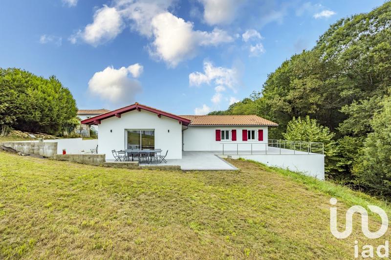 Maison - 120 m² - 4 pièces