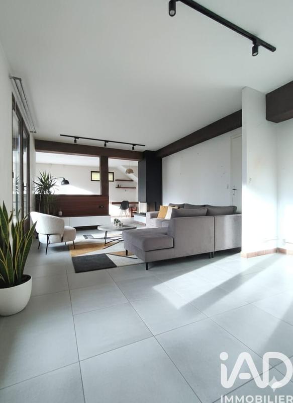 Maison - 158 m² - 6 pièces