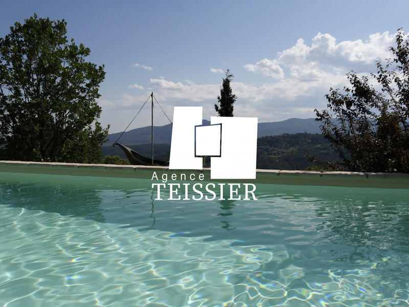 Mas - 130 m² - 5 pièces