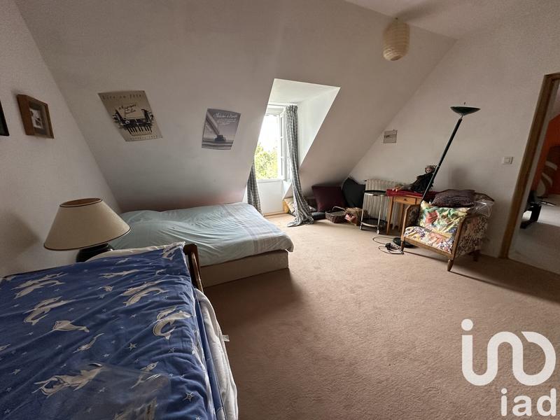 Maison - 218 m² - 10 pièces