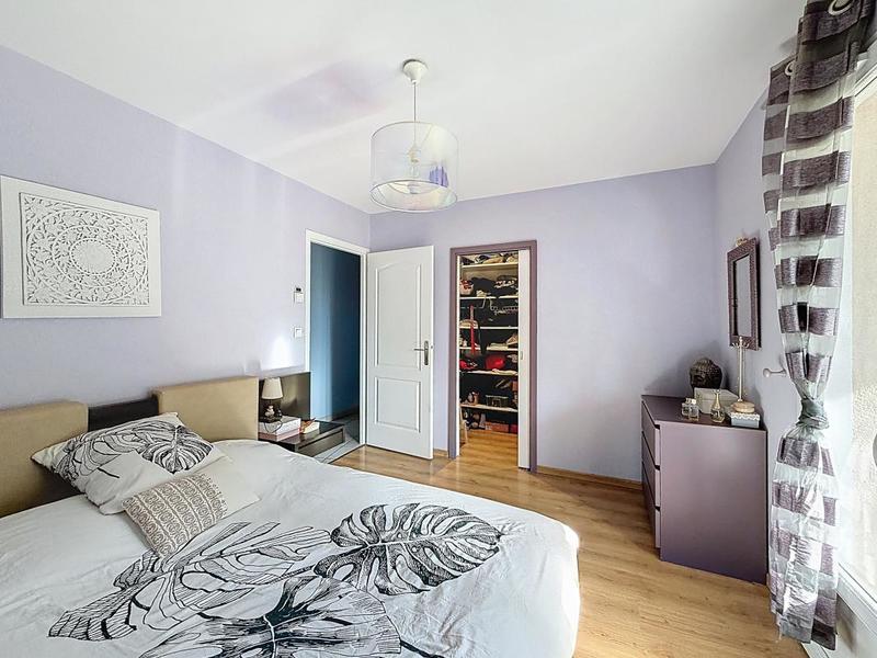 Villa - 310 m² - 5 pièces