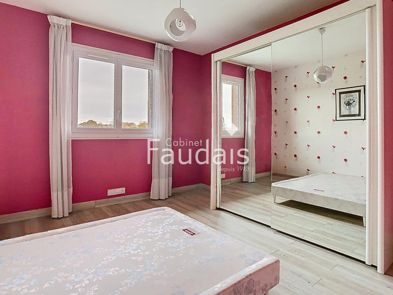 Appartement - 87 m² - 4 pièces