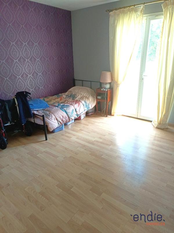 Maison - 137 m² - 6 pièces