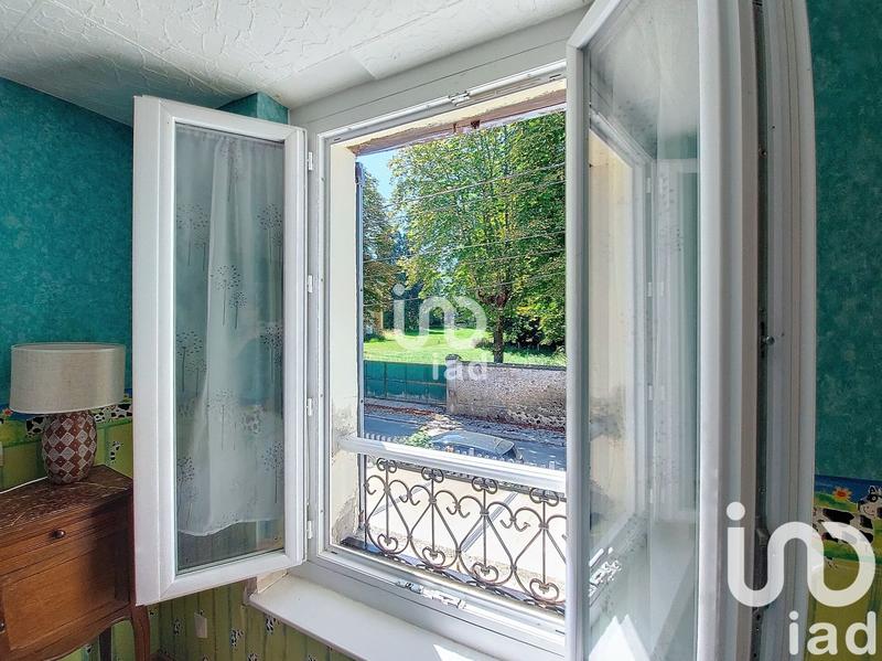 Maison - 247 m² - 10 pièces