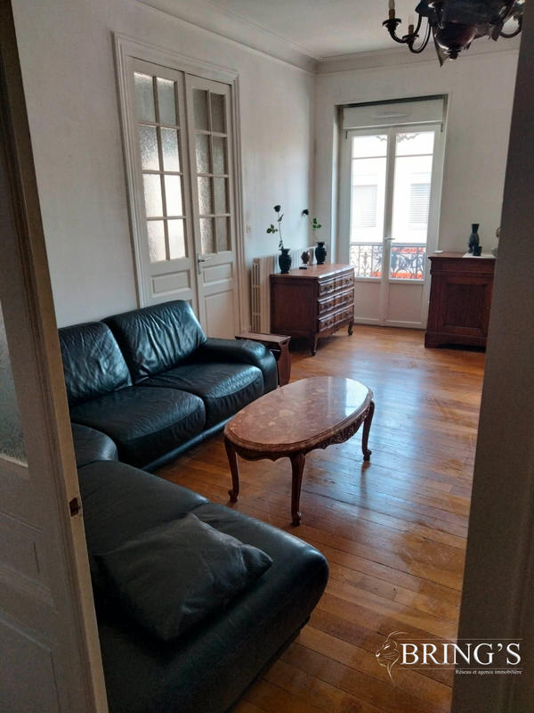 Appartement - 161 m² - 5 pièces