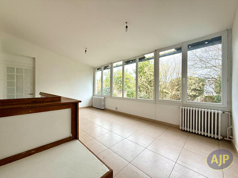 Maison - 123 m² - 6 pièces