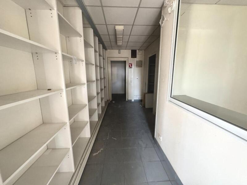 Bureau - 365 m² - 13 pièces