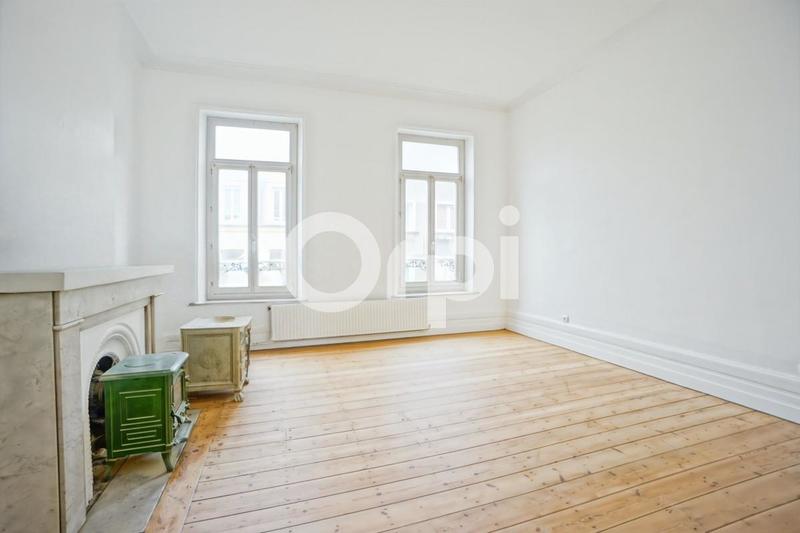 Maison - 170 m² - 8 pièces