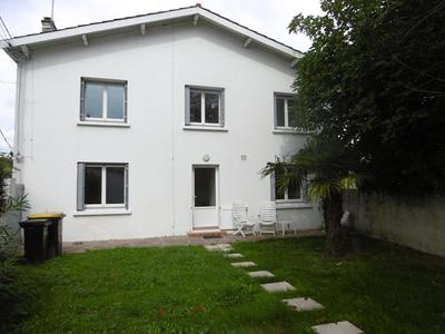 Maison - 77 m² - 4 pièces