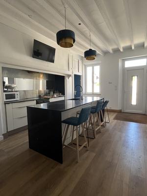 Maison traditionnelle - 120 m² - 4 pièces