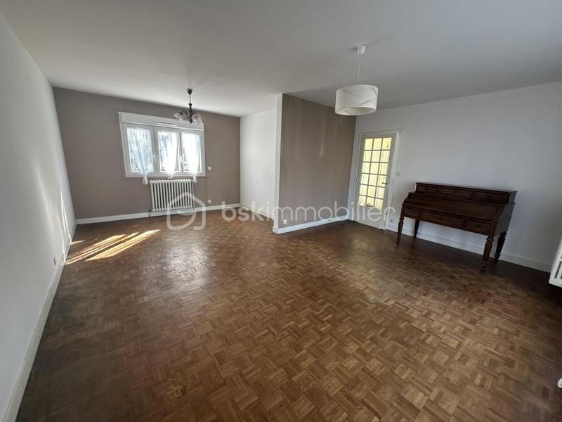 Pavillon - 95 m² - 4 pièces