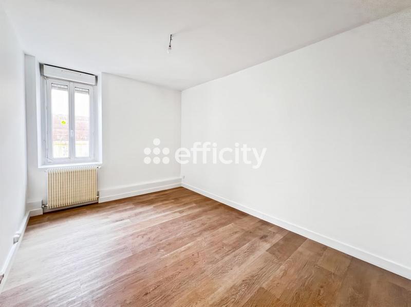 Appartement - 75 m² - 3 pièces