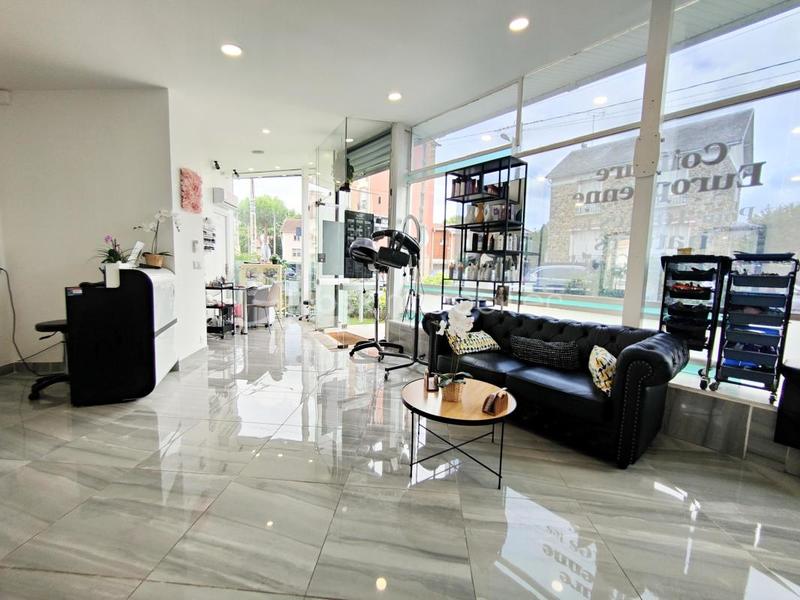 Beauté / Bien-être - 70 m²