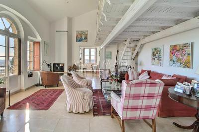 Appartement - 91 m² - 4 pièces