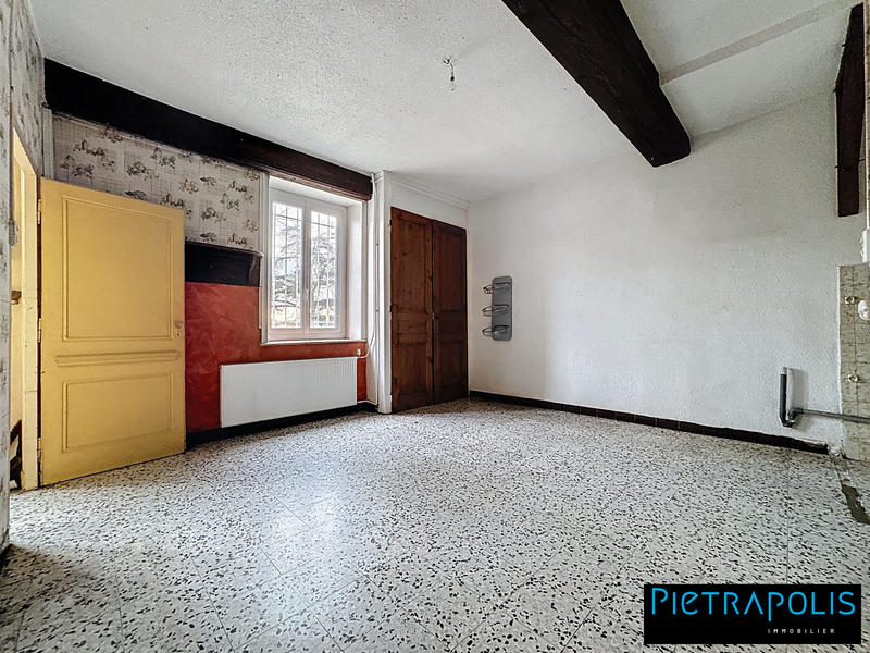 Maison - 320 m² - 7 pièces