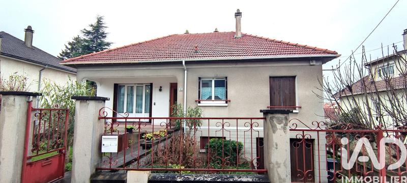 Maison - 89 m² - 5 pièces