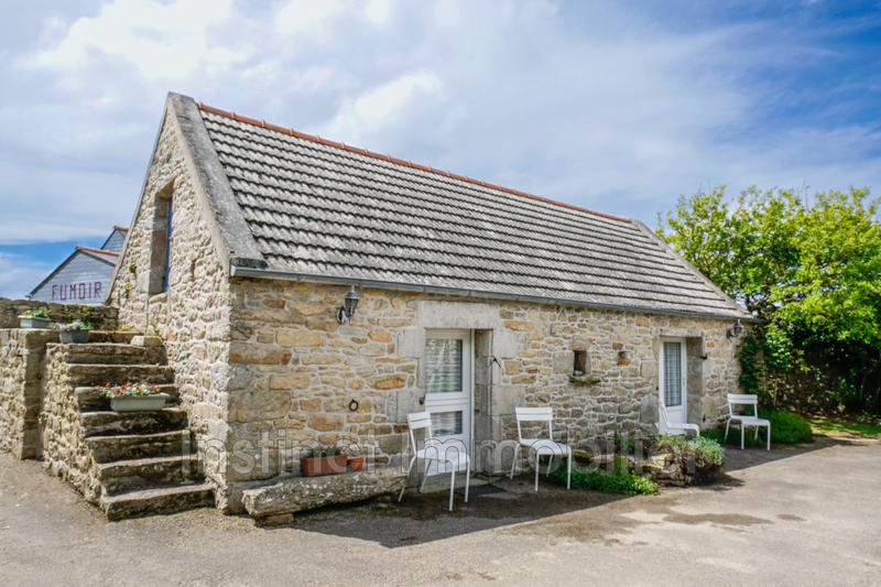 Propriété - 460 m² - 16 pièces