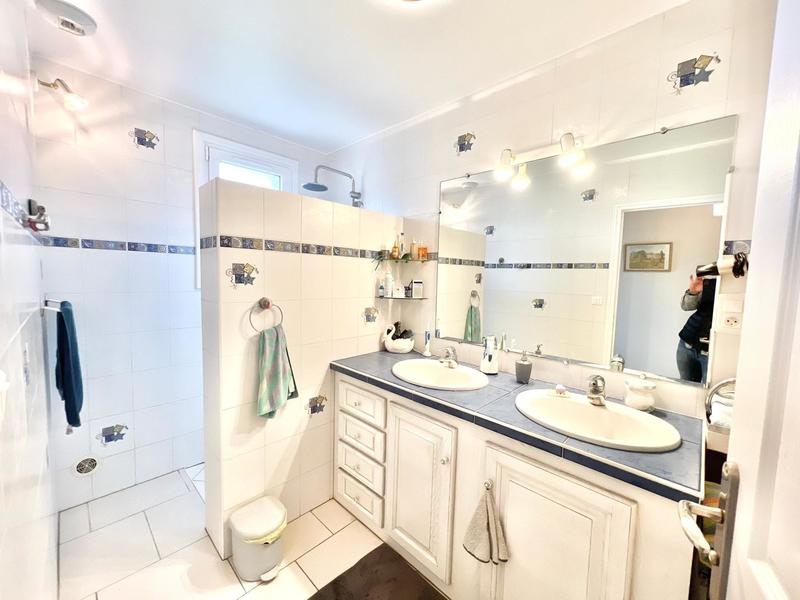 Maison - 135 m² - 6 pièces