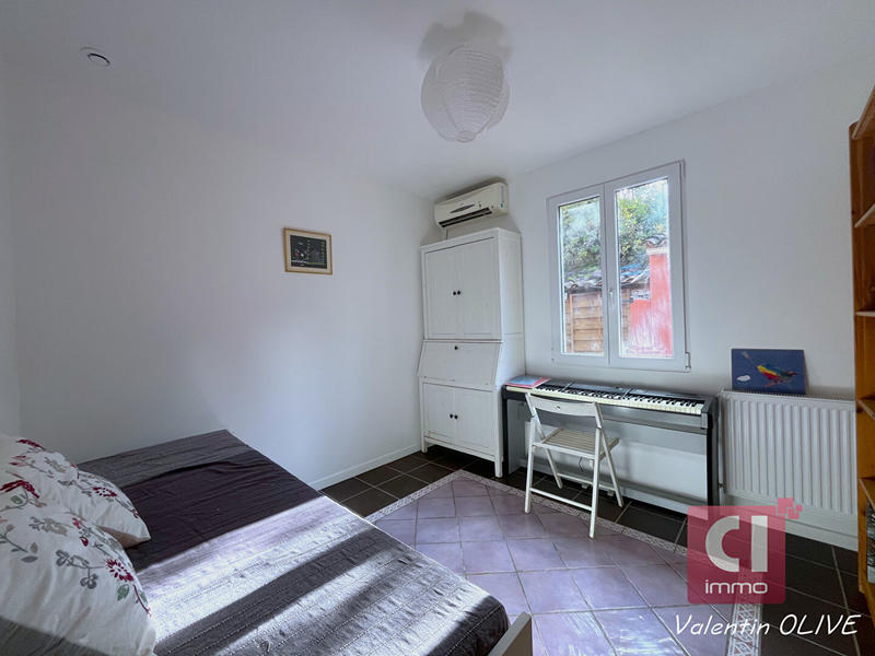 Maison - 185 m² - 8 pièces