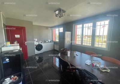 Local d'activité / Entrepôt - 1 000 m²