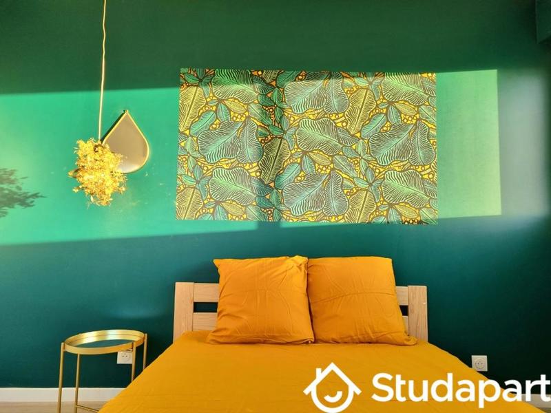 Chambre - 10 m² - 1 pièce