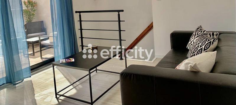 Immeuble - 120 m² - 7 pièces