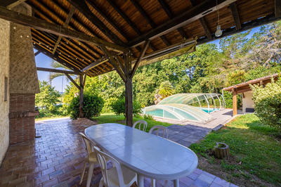 Maison - 265 m² - 7 pièces